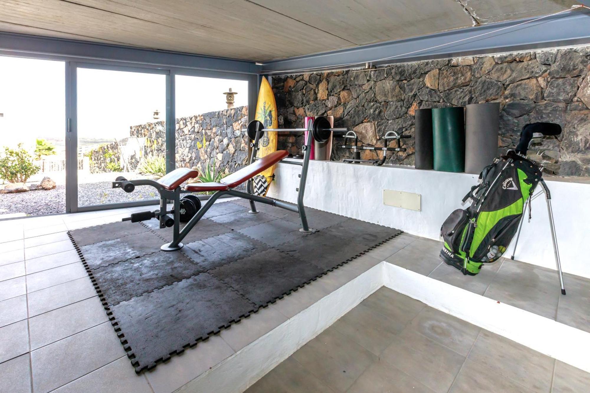 Villa Luxus Mit 5 Schlafzimmern, Heated Pool, Ps4, Fitnessraum *